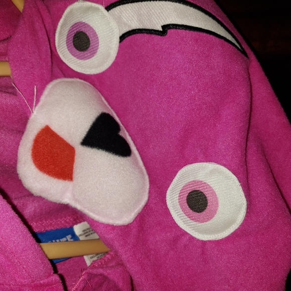 Fortnite onsie - Picture 2 of 3